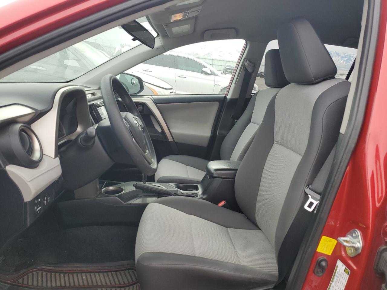 2015 Toyota RAV 4 - Image 7