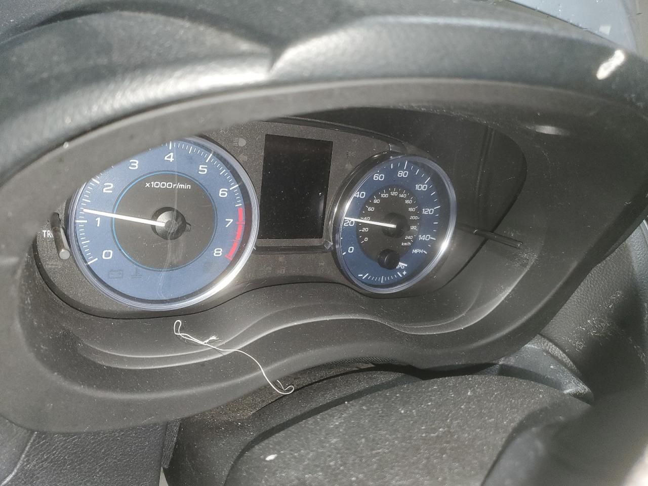 2015 Subaru XV - Image 9