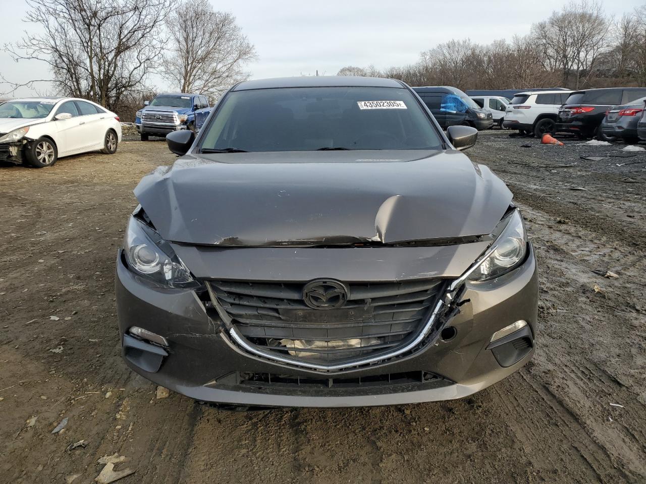 2016 Mazda 3 - Image 5
