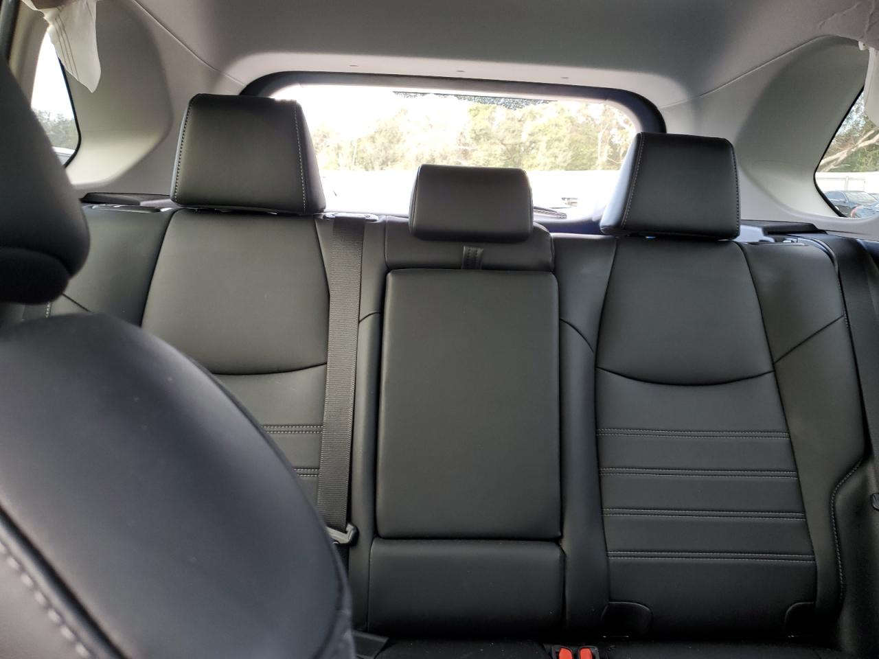 2019 Toyota RAV 4 - Image 10