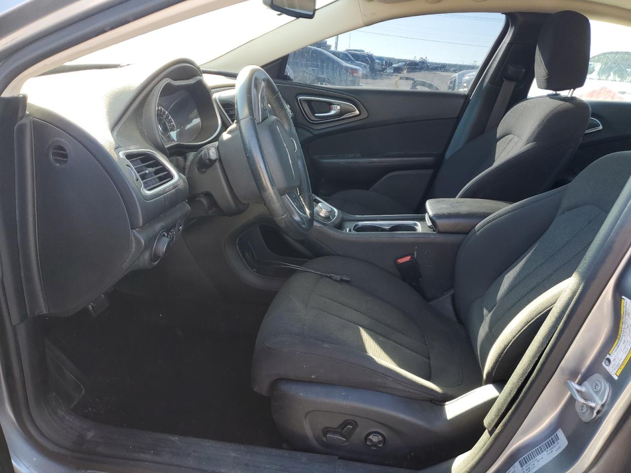 2015 Chrysler 200 Limited VIN: 1C3CCCAB1FN741134 Lot: 88752875