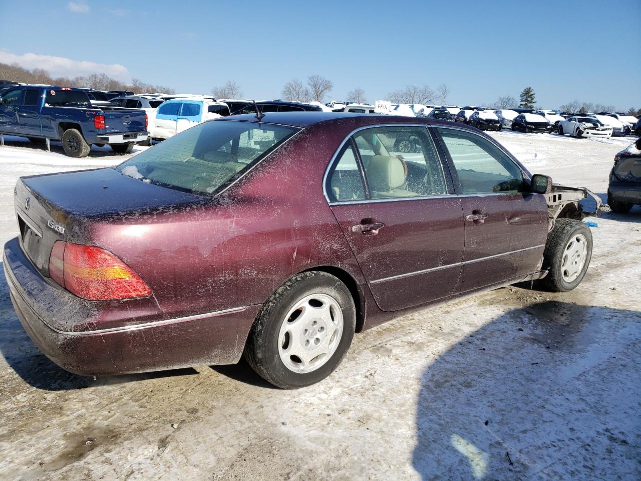 2001 Lexus LS - Image 3