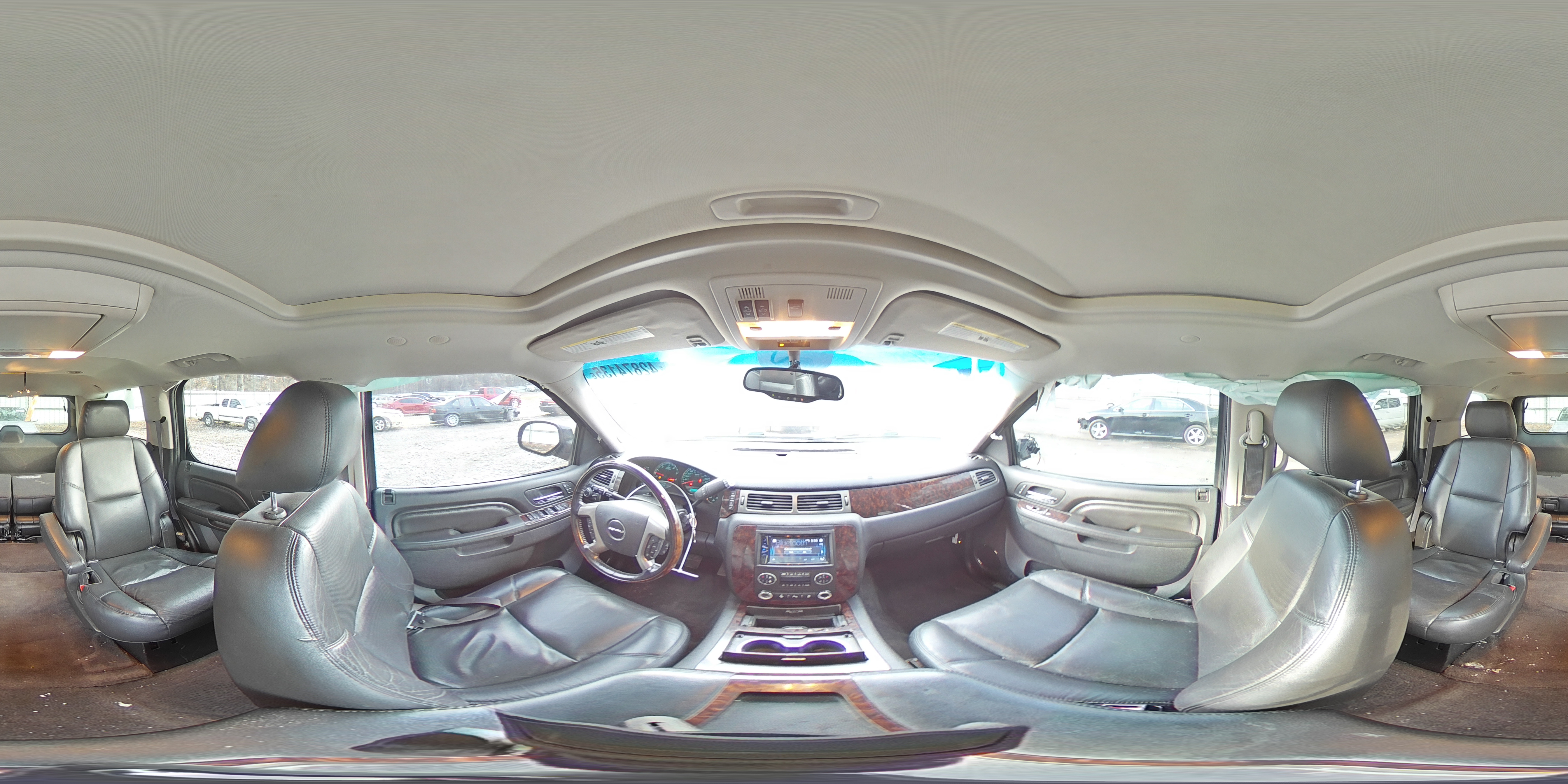 2012 GMC Yukon - Image 15