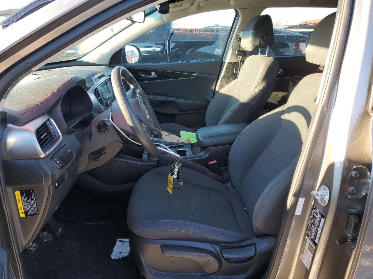 2017 Kia Sorento - Image 7