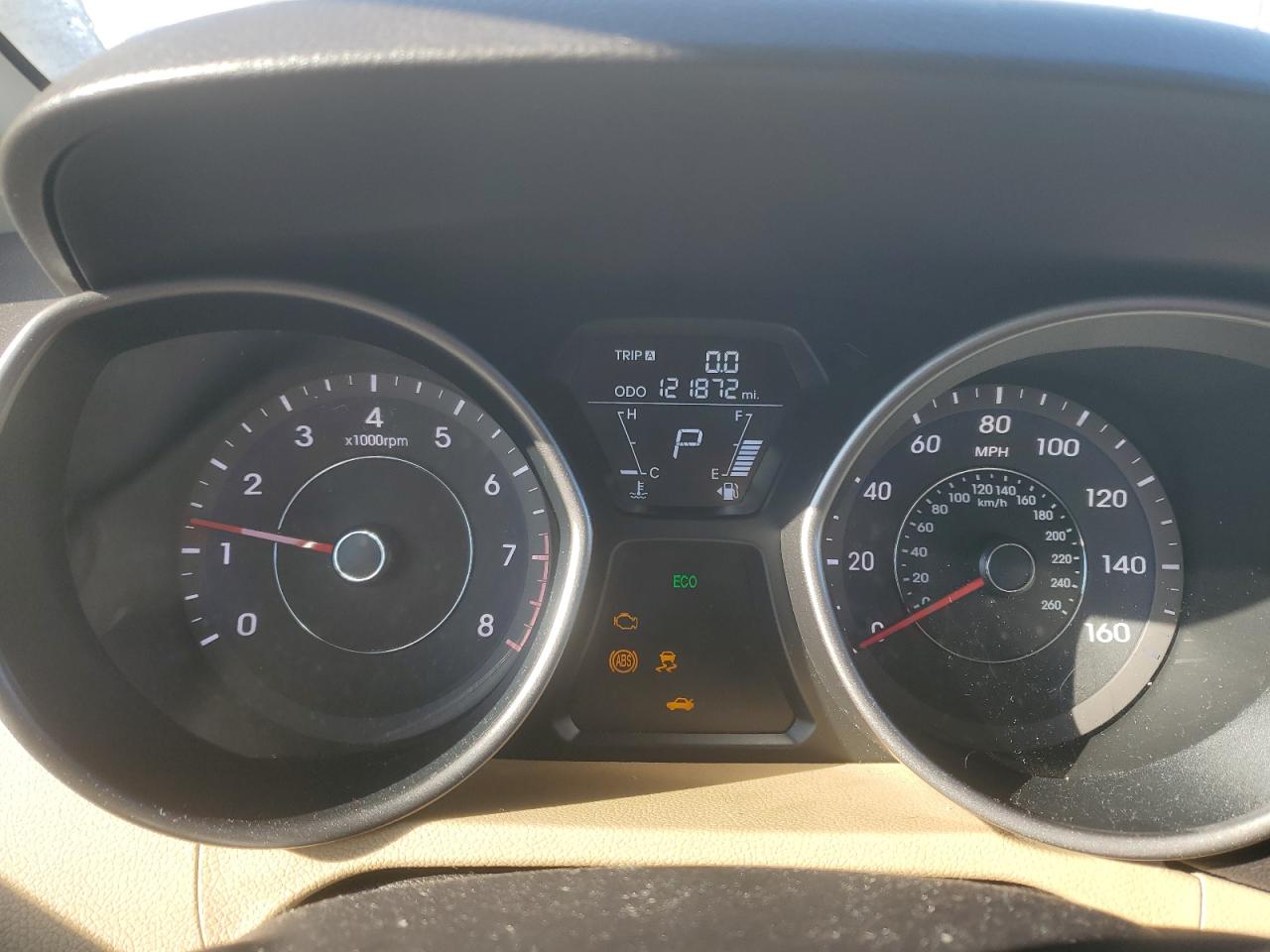 2013 Hyundai Elantra - Image 9