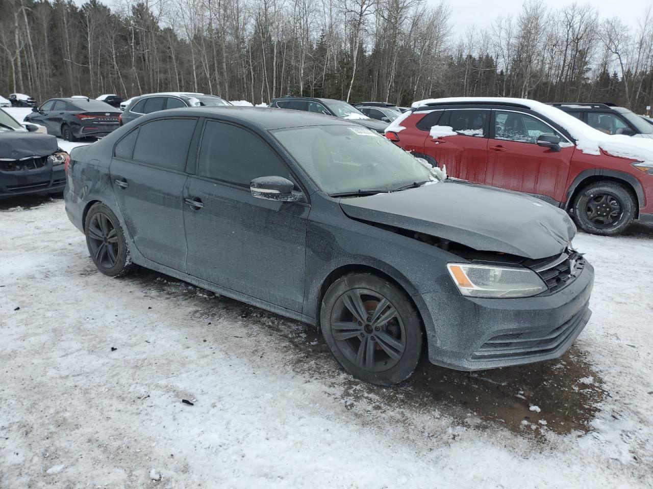 2015 Volkswagen Jetta - Image 4
