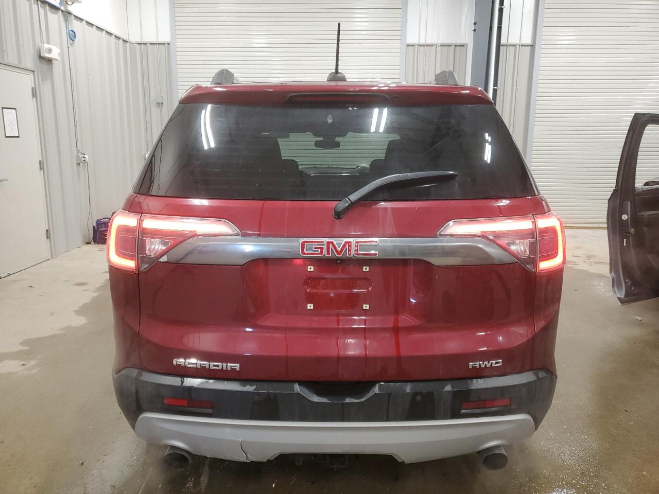 2018 GMC Acadia - Image 6