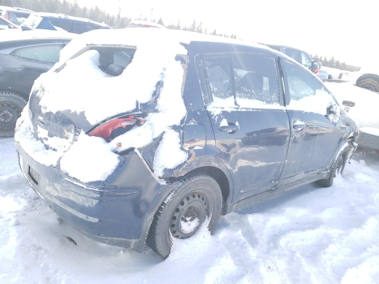 2009 Nissan Versa - Image 3