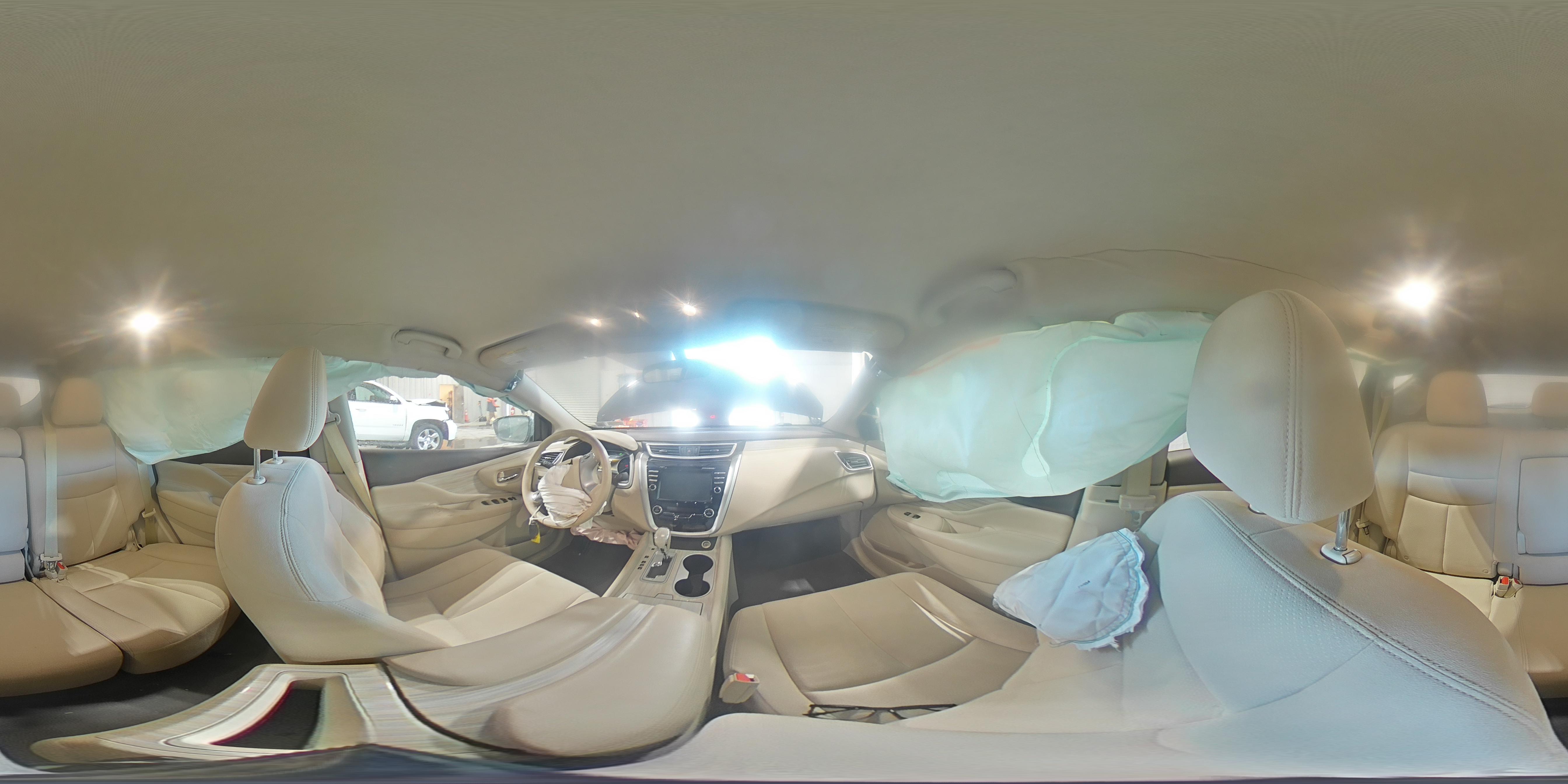 2016 Nissan Murano - Image 13