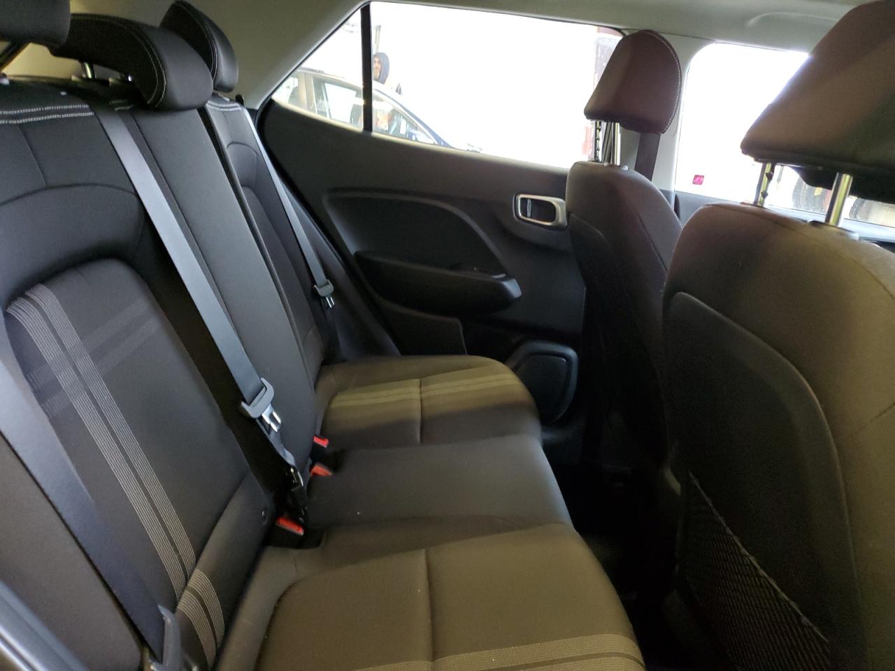 2022 Hyundai Venue - Image 10