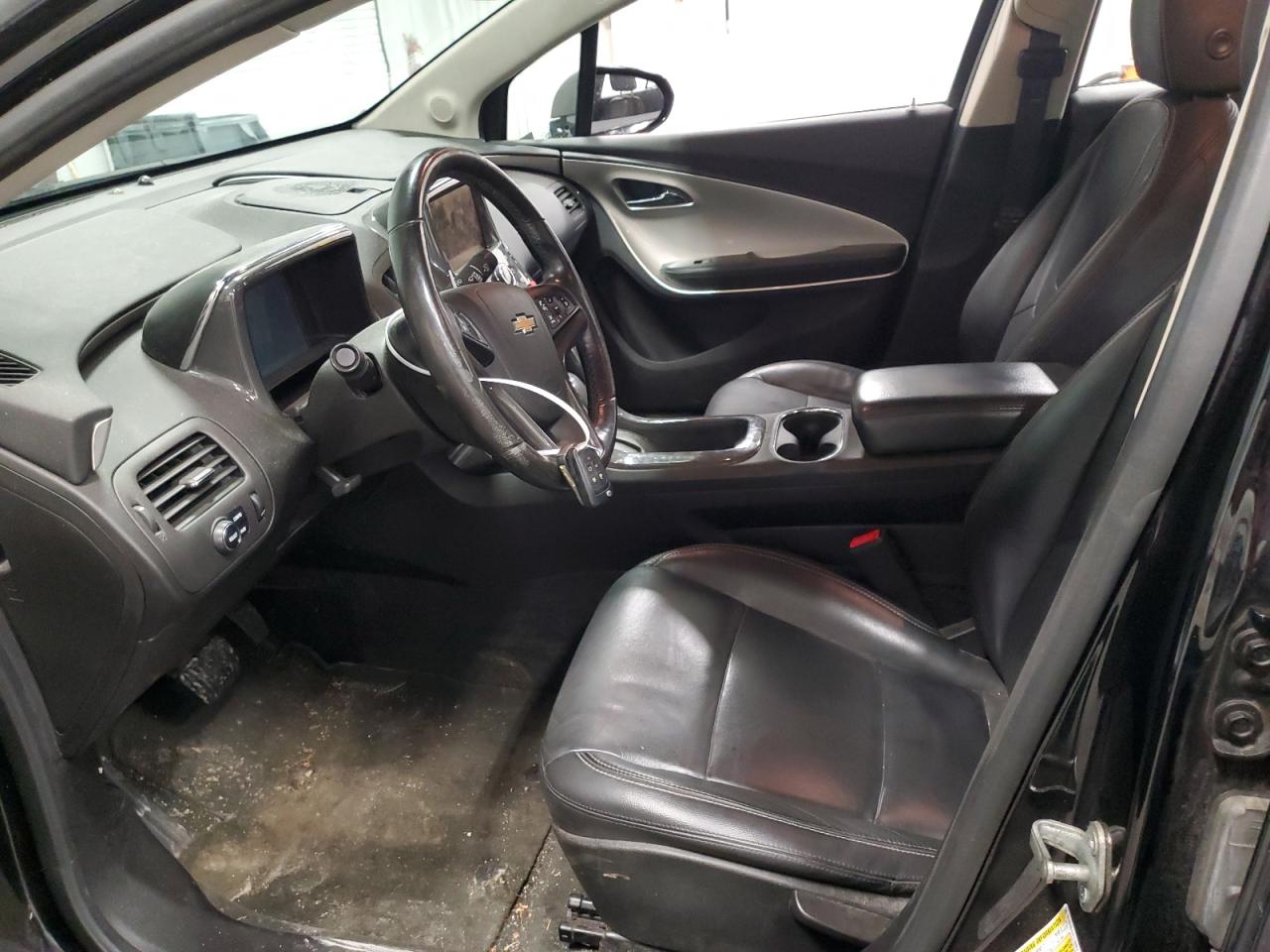 2014 Chevrolet Volt - Image 7