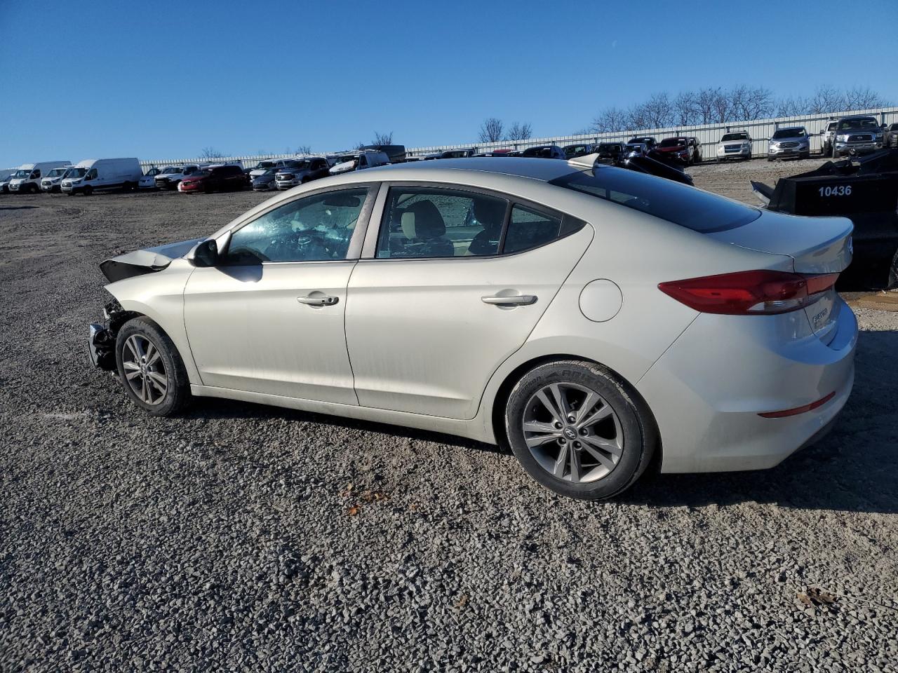 2017 Hyundai Elantra - Image 2