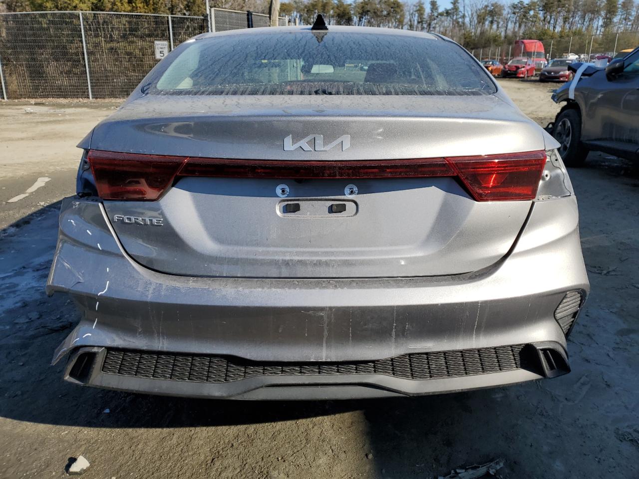 2024 Kia Forte - Image 6