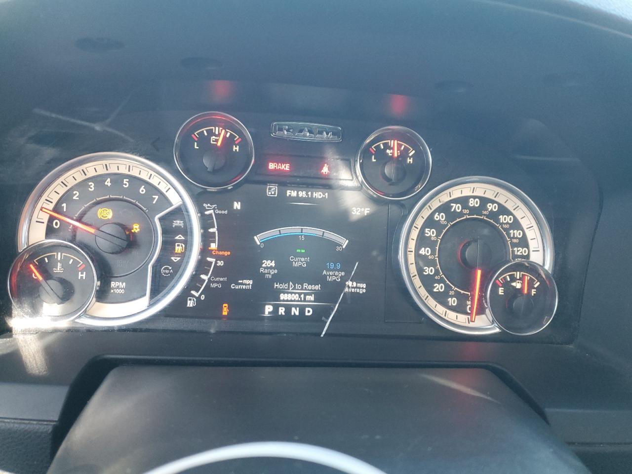 2018 RAM 1500 - Image 9
