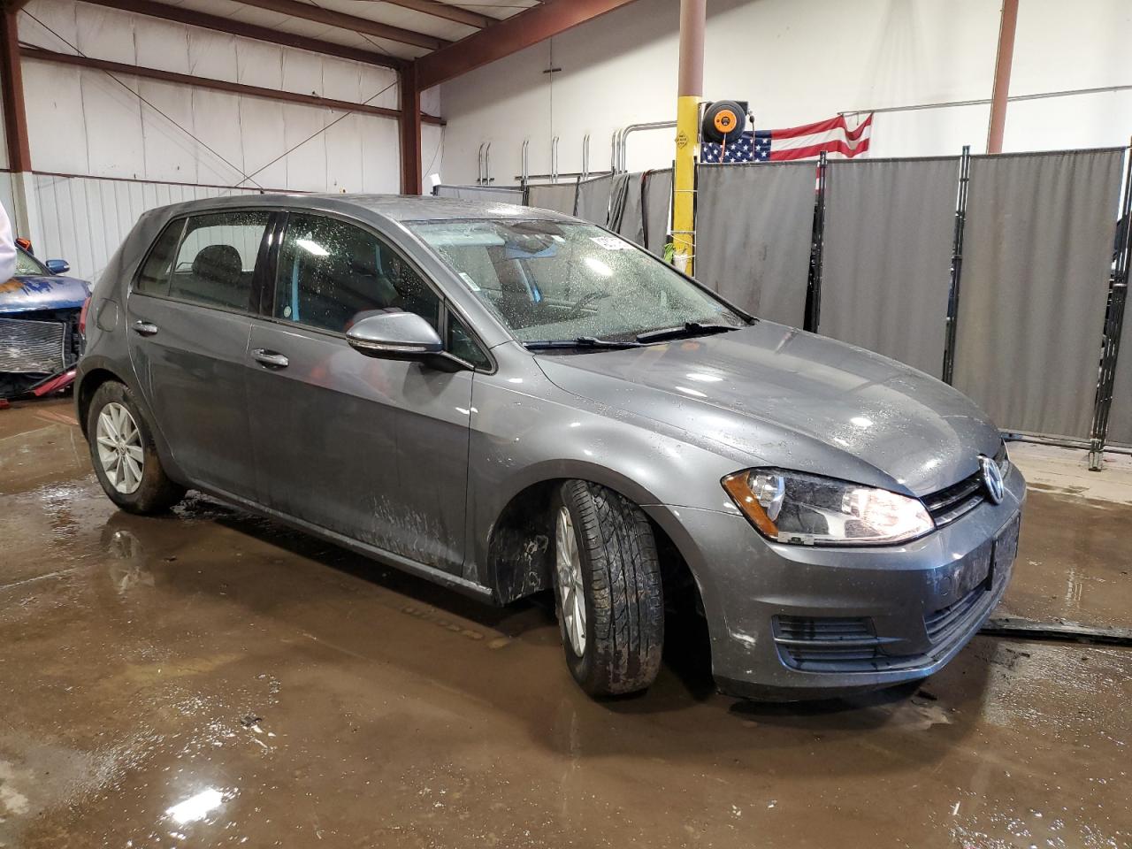 2016 Volkswagen Golf - Image 4