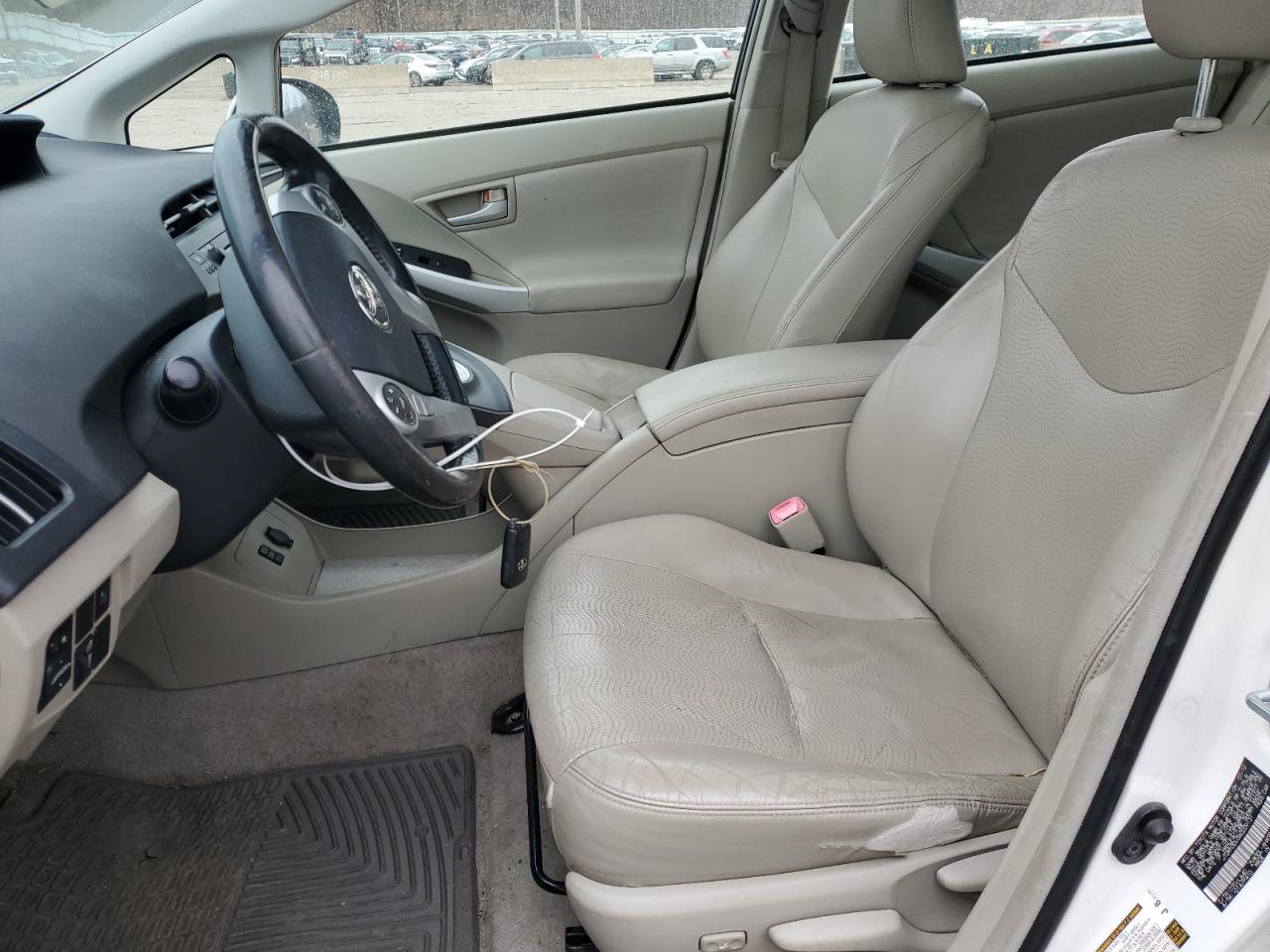 2010 Toyota Prius - Image 7