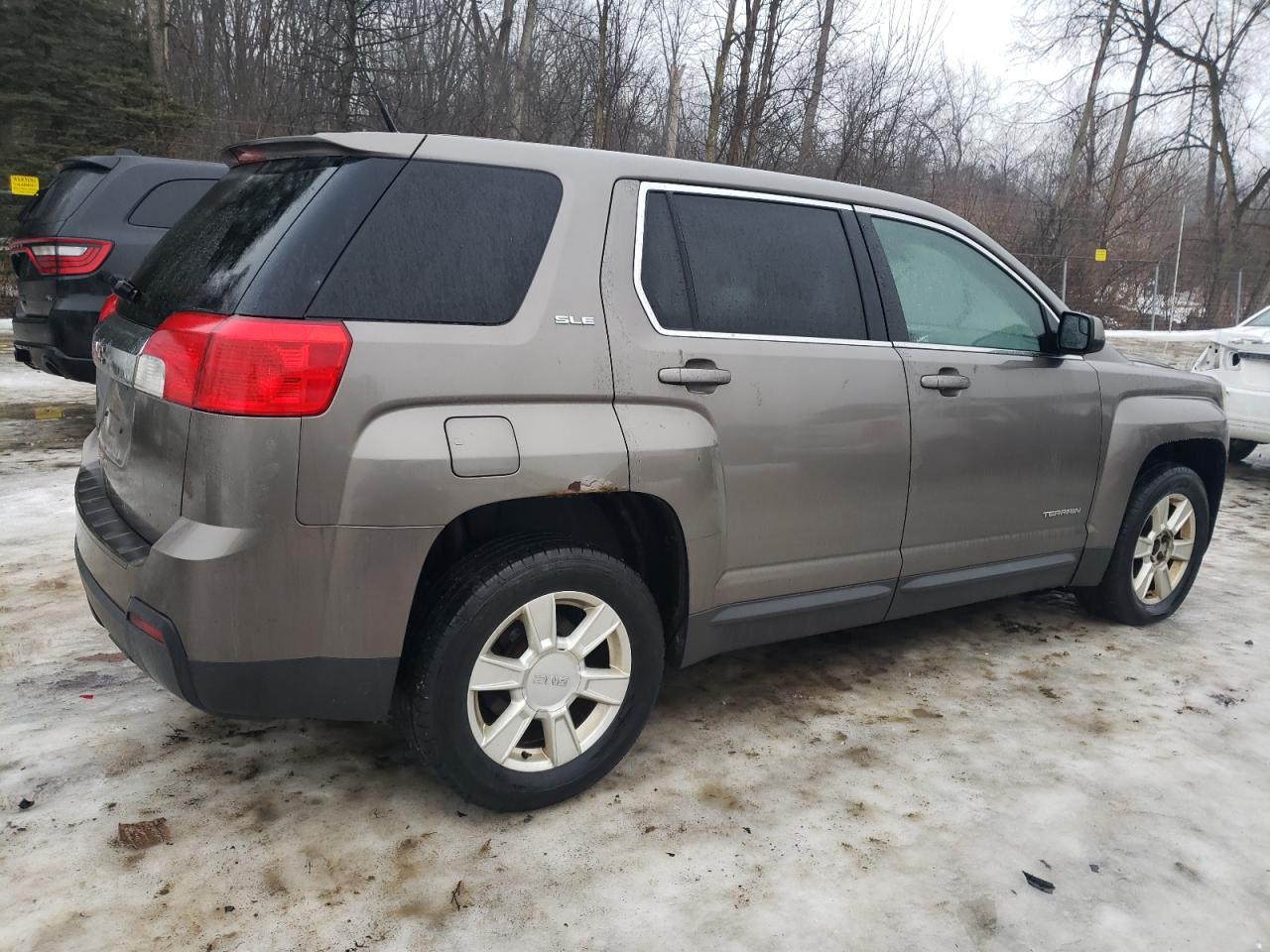 2012 GMC Terrain - Image 3