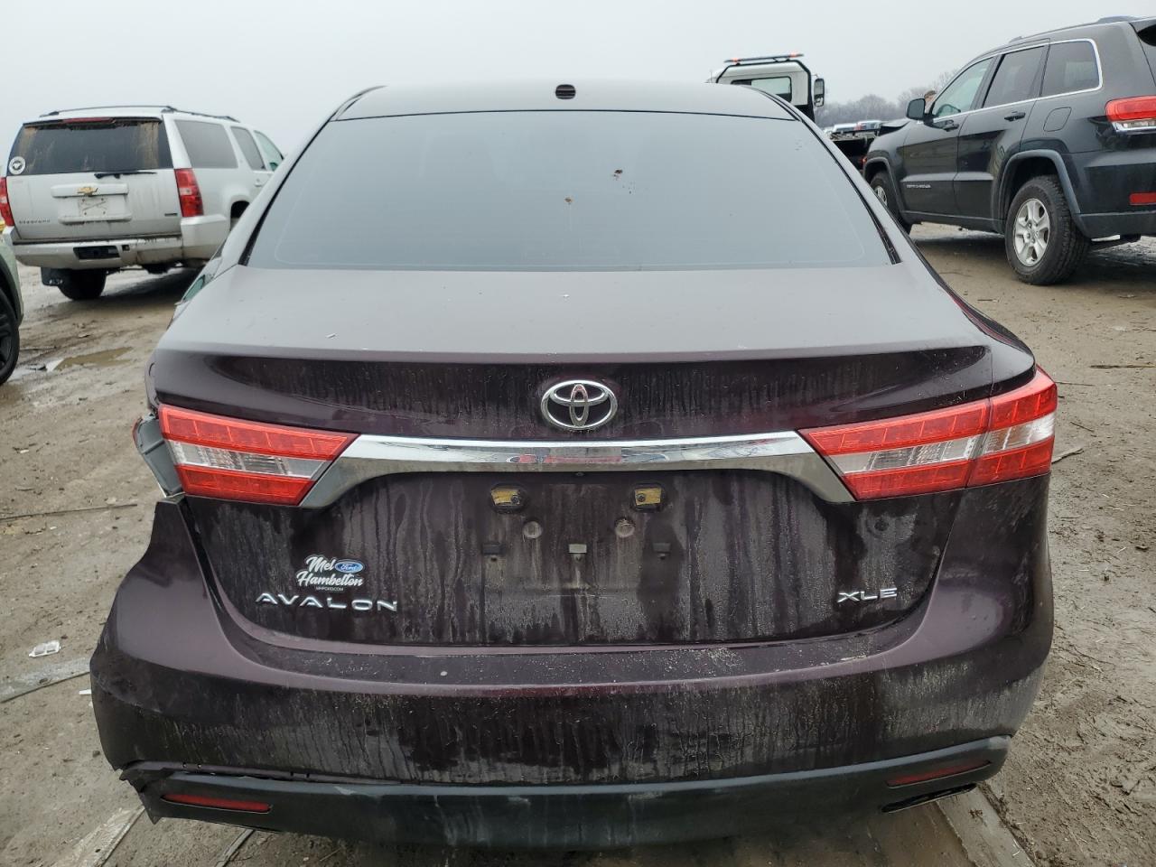 2014 Toyota Avalon - Image 6