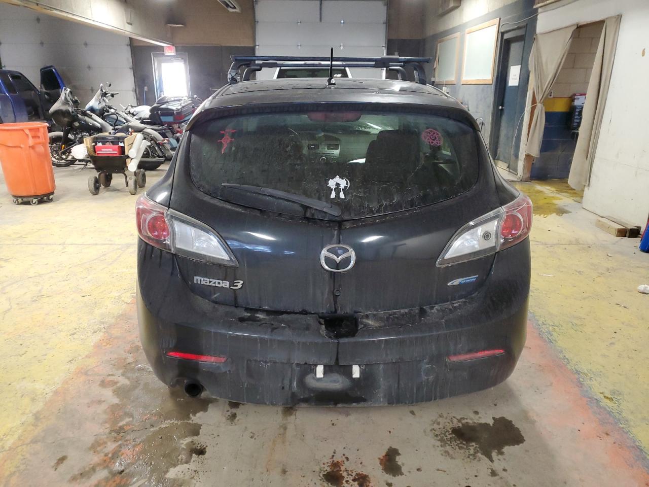 2013 Mazda 3 - Image 6