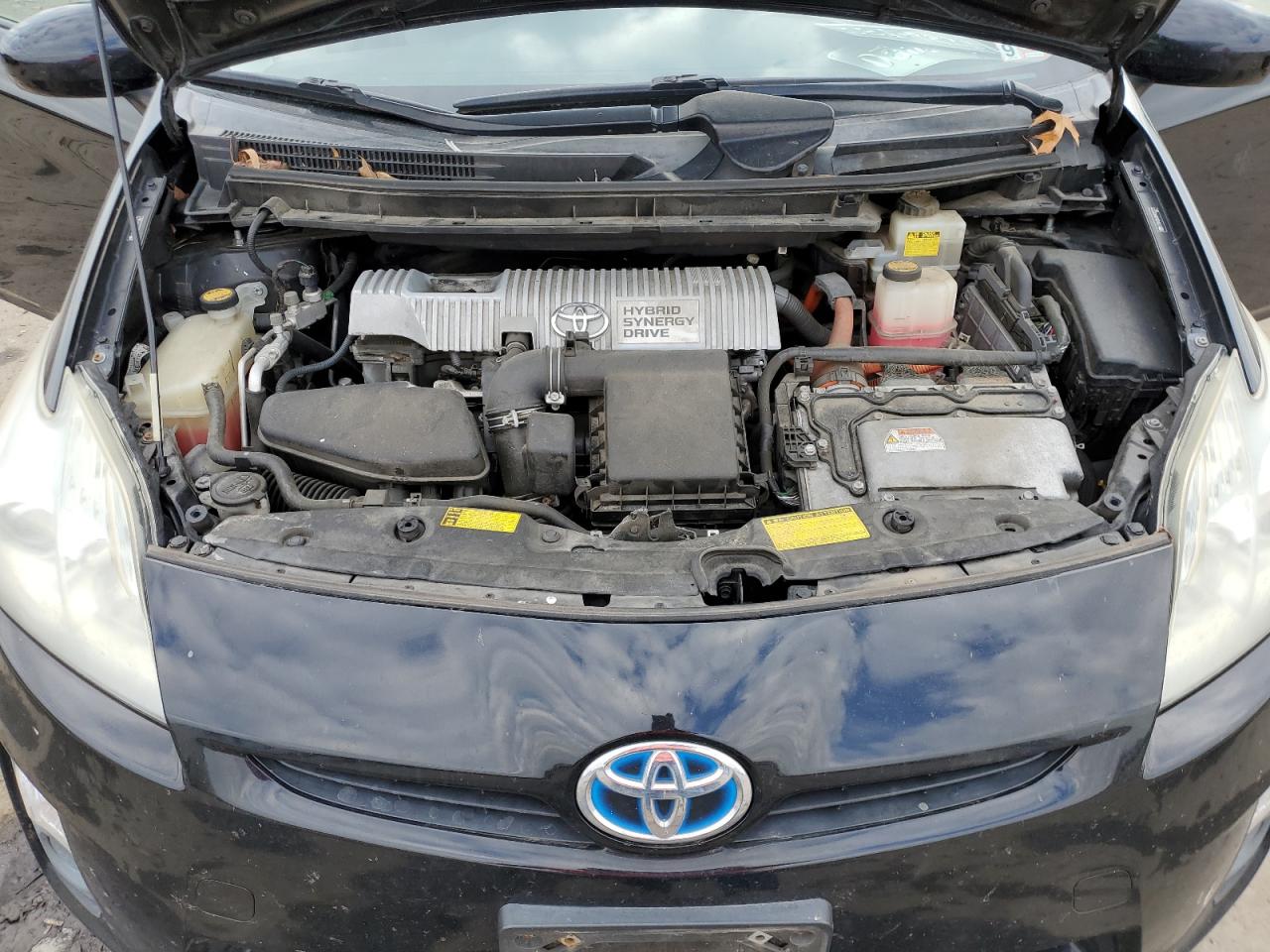 2010 Toyota Prius - Image 11