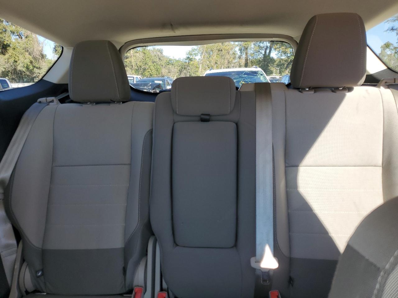 2015 Ford Escape - Image 10