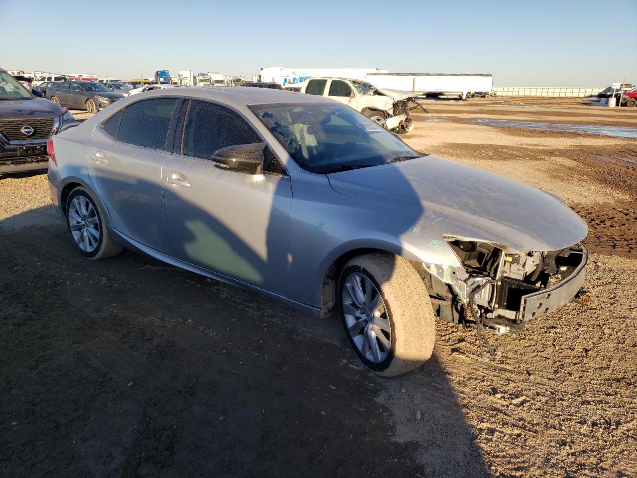2016 Lexus IS - Image 4