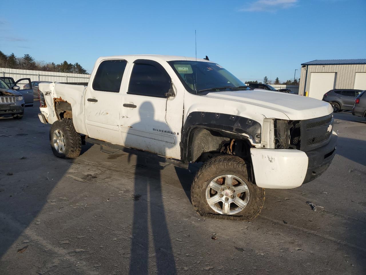 2009 Chevrolet Silverado - Image 4