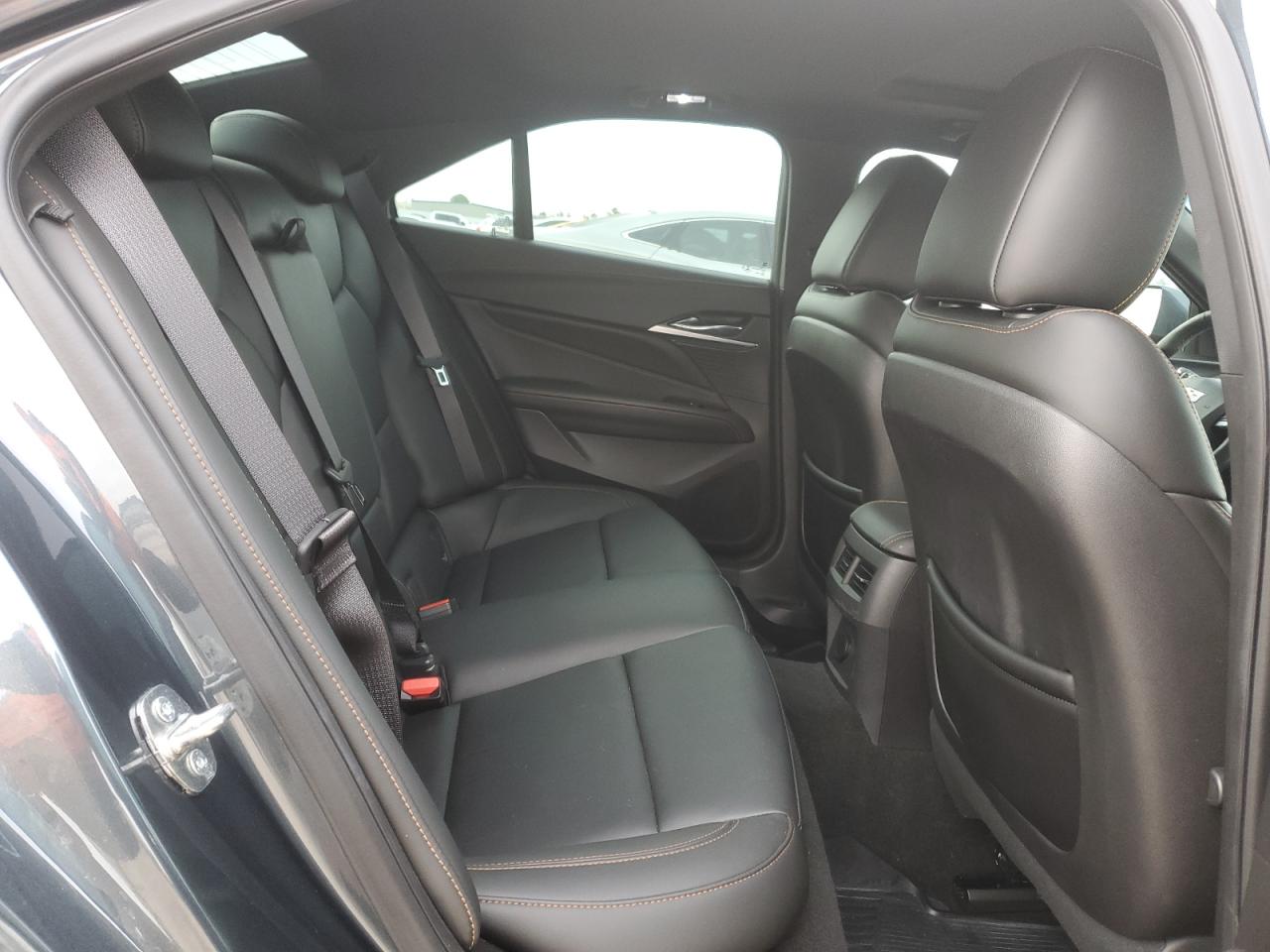 2021 Cadillac CT4 - Image 10