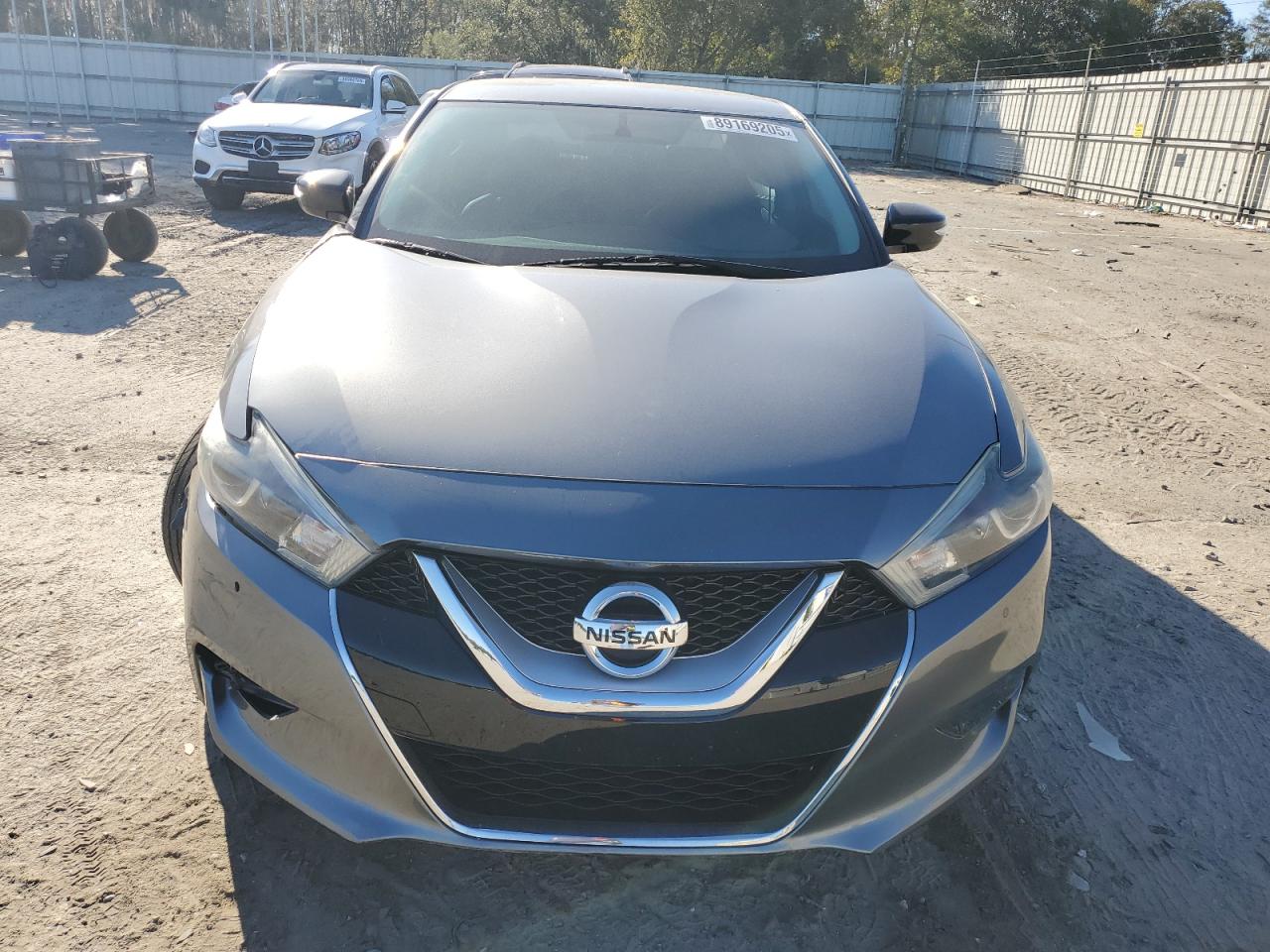 2016 Nissan Maxima - Image 5