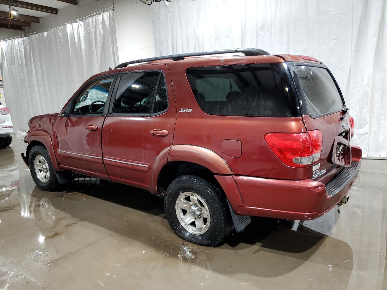 2007 Toyota Sequoia - Image 2