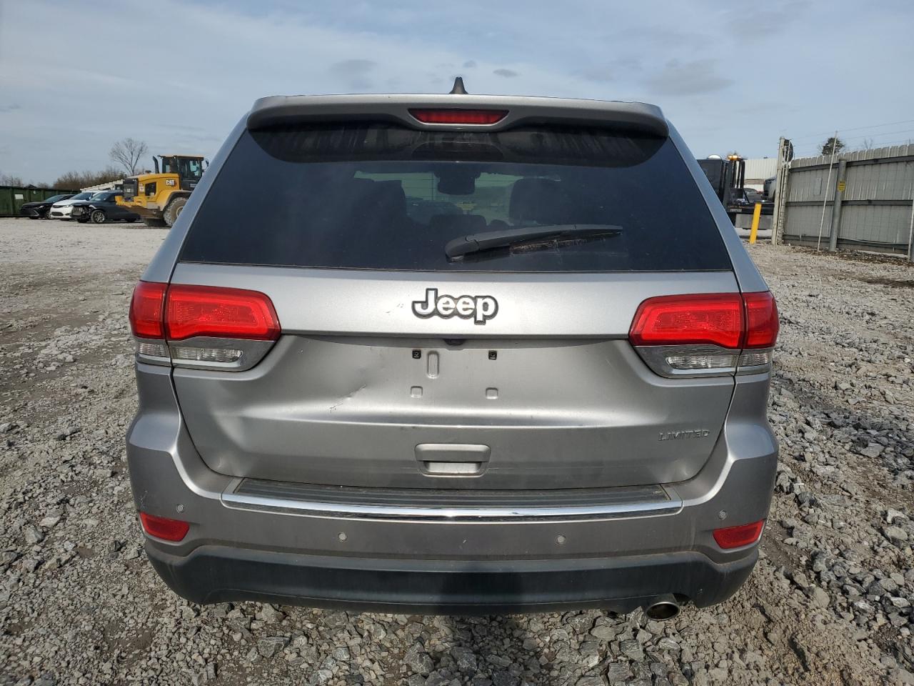 2017 Jeep Grand Cherokee - Image 6