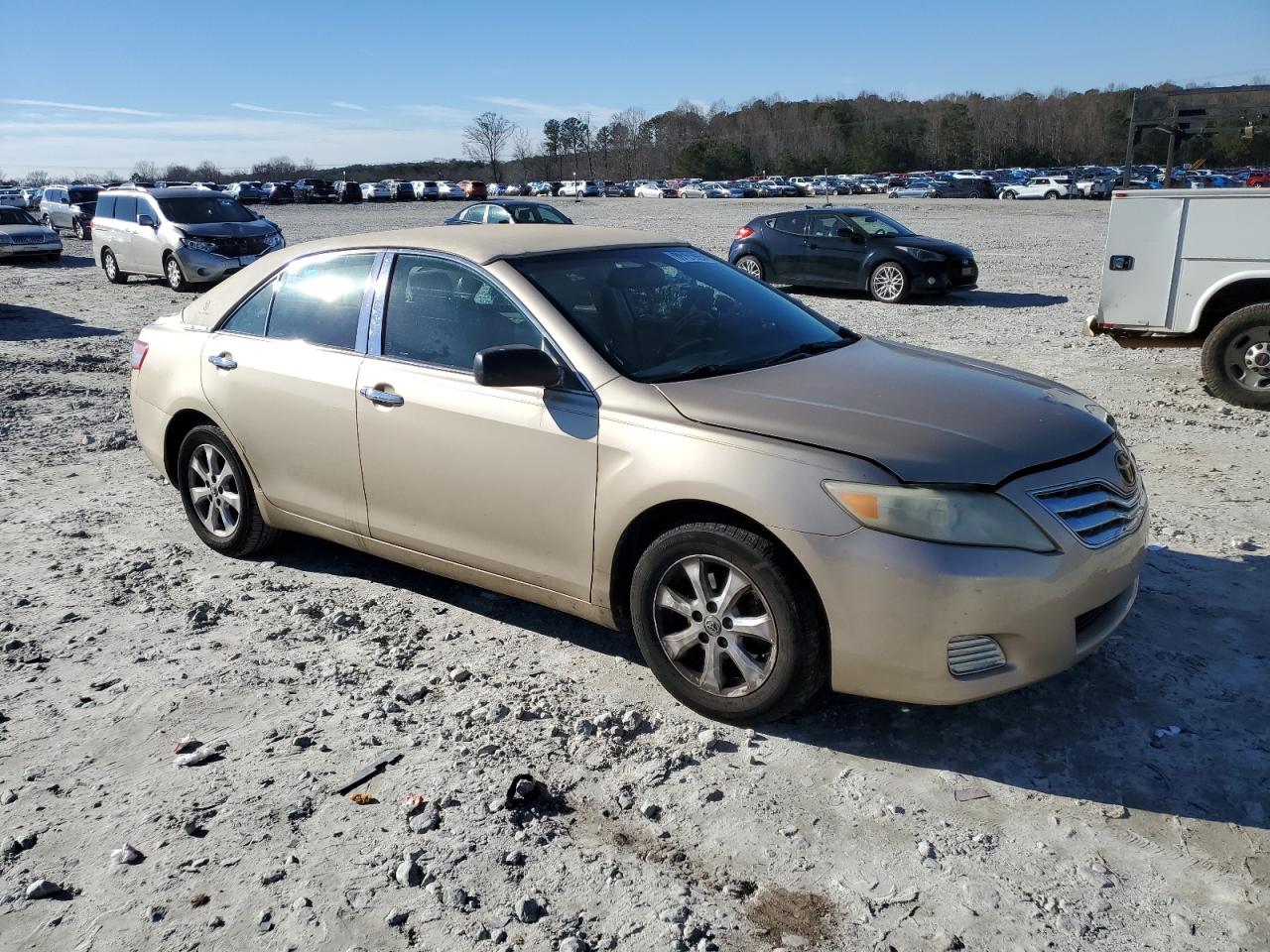 2011 Toyota Camry - Image 4