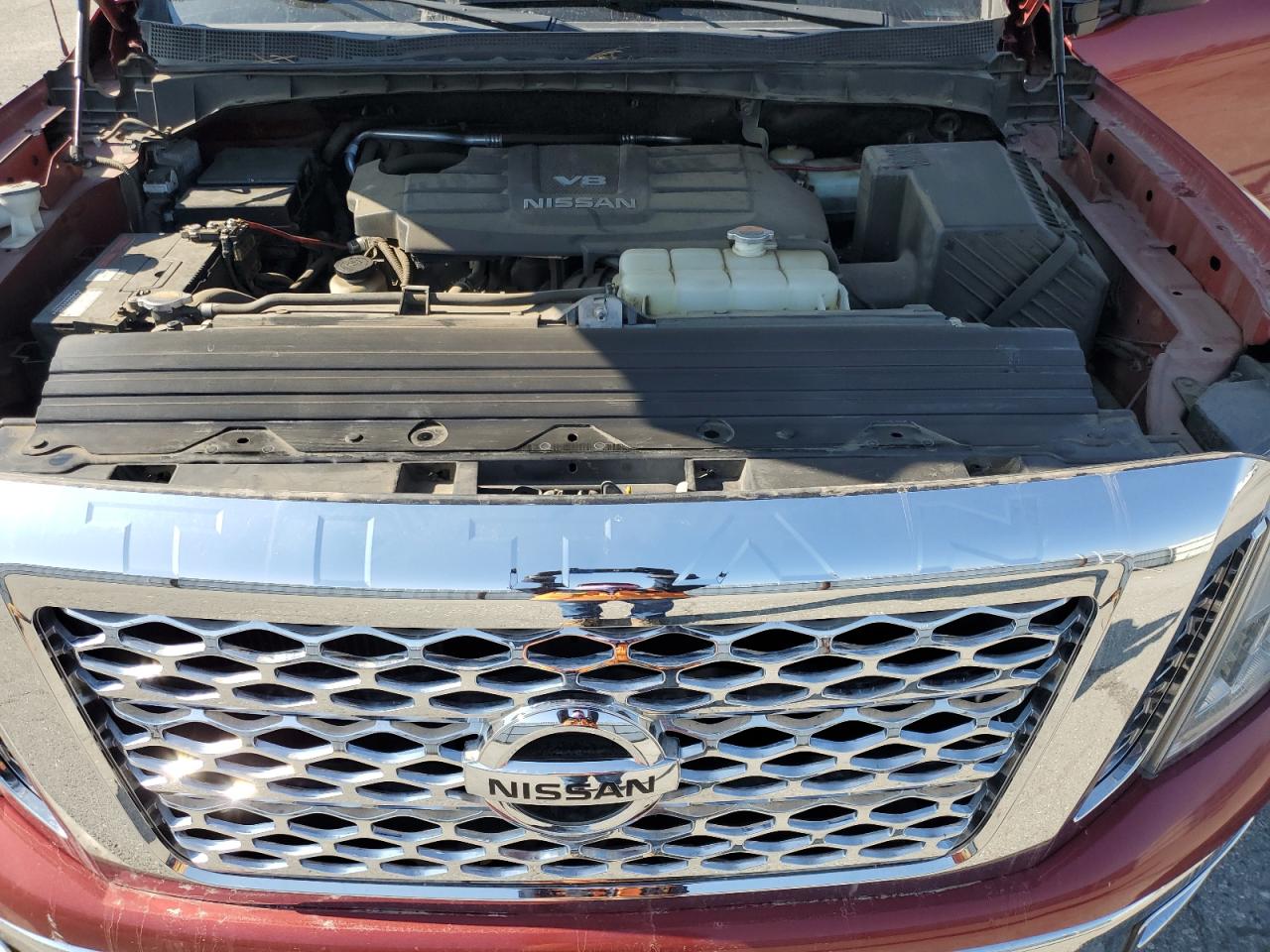 2017 Nissan Titan - Image 11