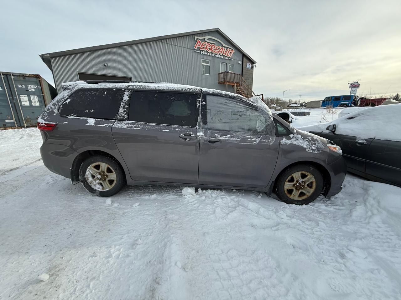 2015 Toyota Sienna - Image 7