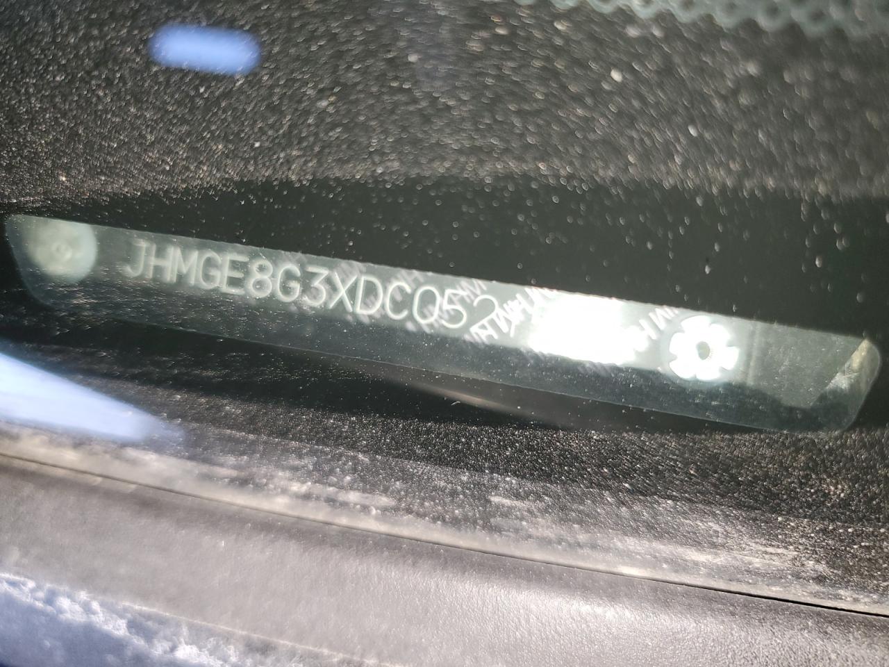 2013 Honda Fit - Image 14