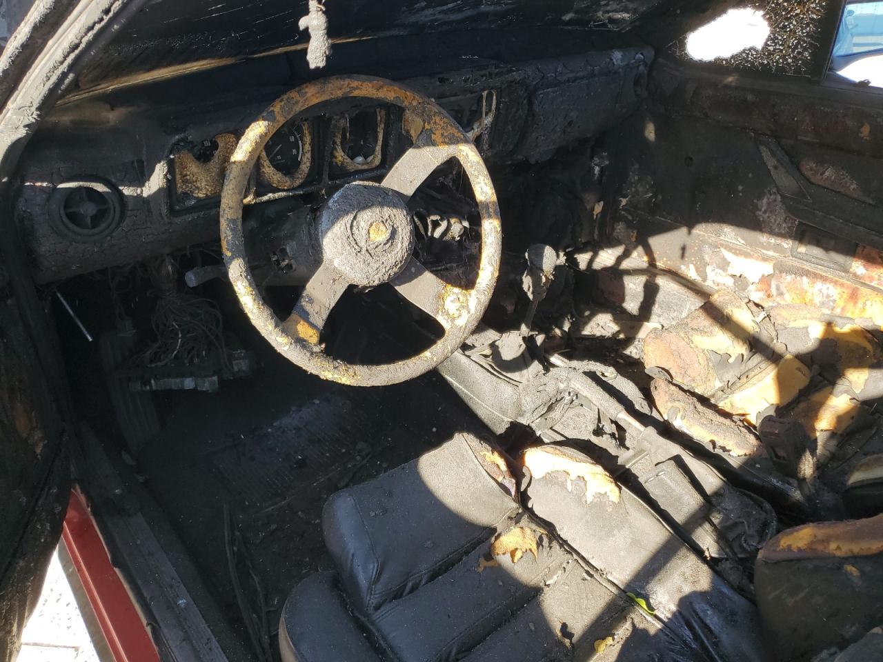 1981 Alfa Romeo Gt V6 2.5 VIN: ZARAA6692B1001115 Lot: 88798085