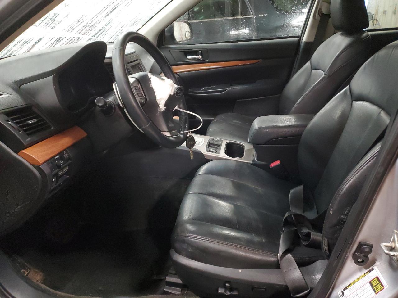 2013 Subaru Outback - Image 7