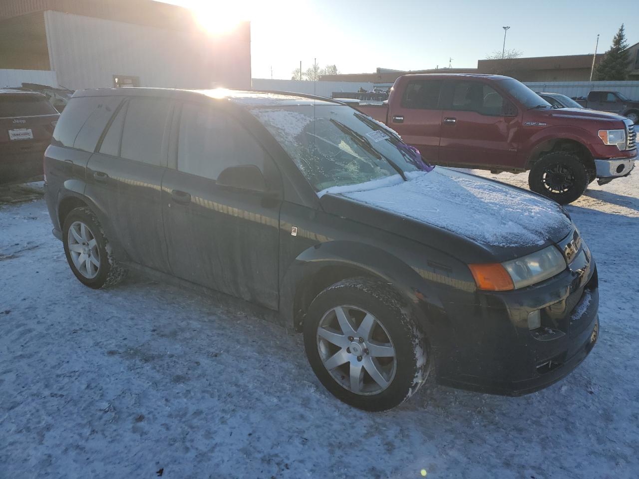 2004 Saturn VUE - Image 4