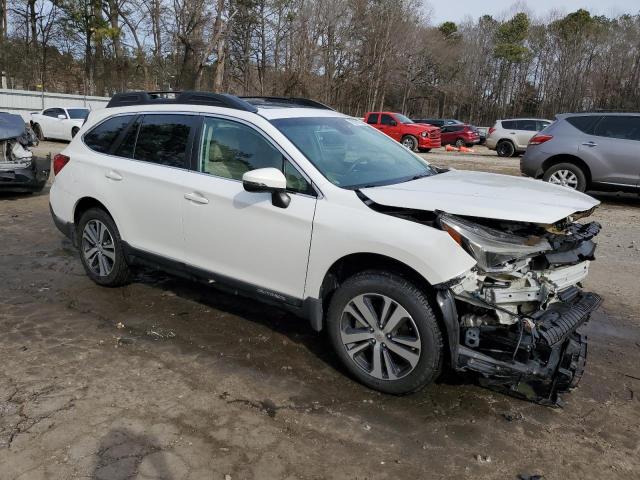  SUBARU OUTBACK 2018 Белый