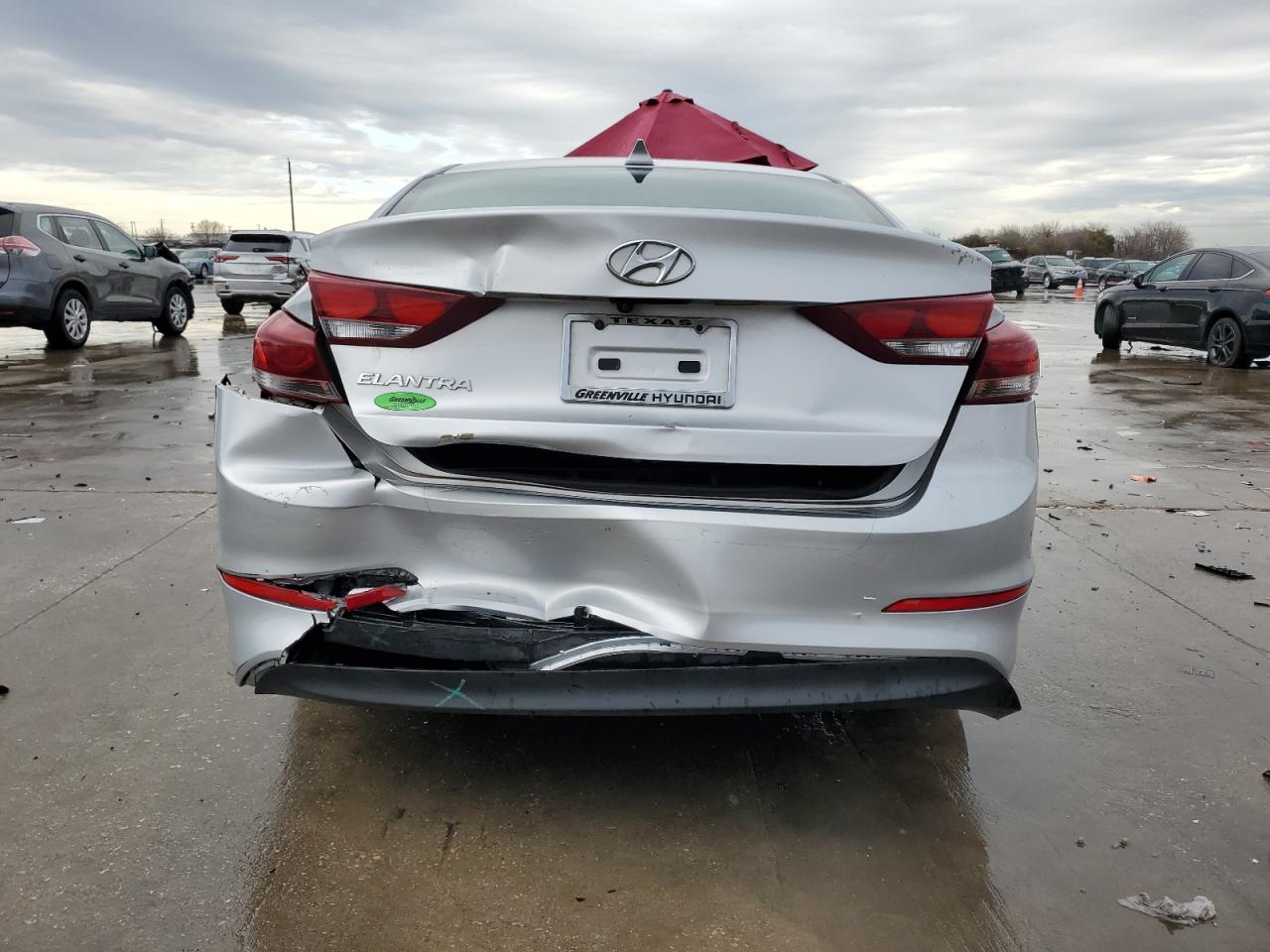 2018 Hyundai Elantra - Image 6