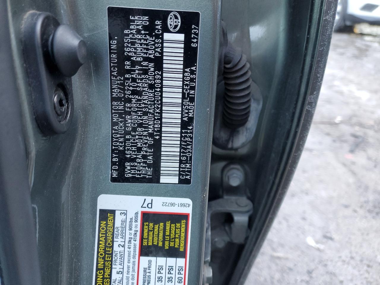 2012 Toyota Camry - Image 12