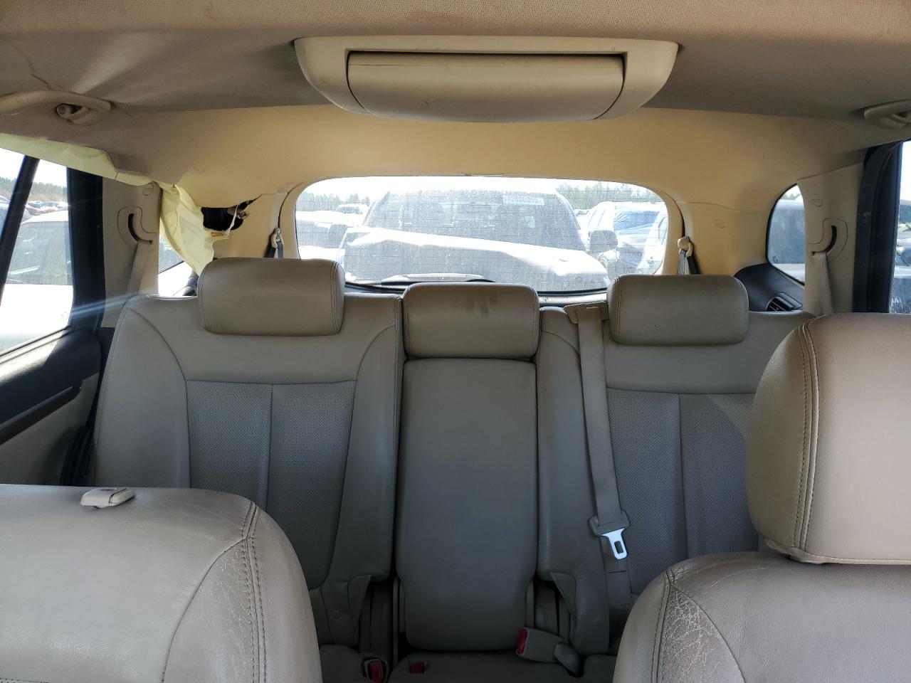 2008 Hyundai Santa Fe - Image 10