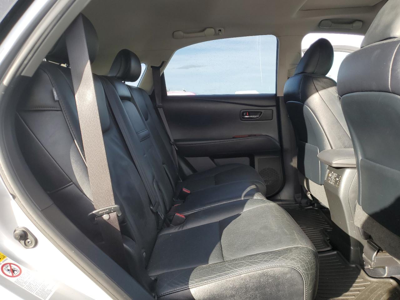 2012 Lexus RX - Image 11