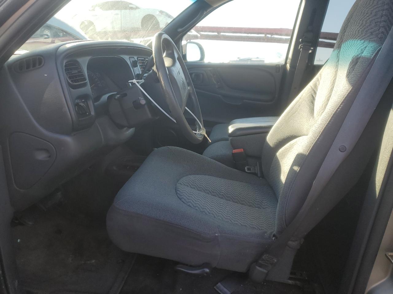 2000 Dodge Durango - Image 7