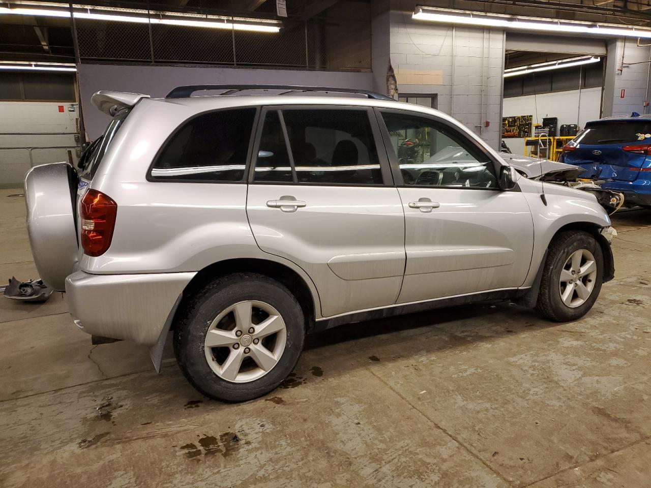 2005 Toyota RAV 4 - Image 3