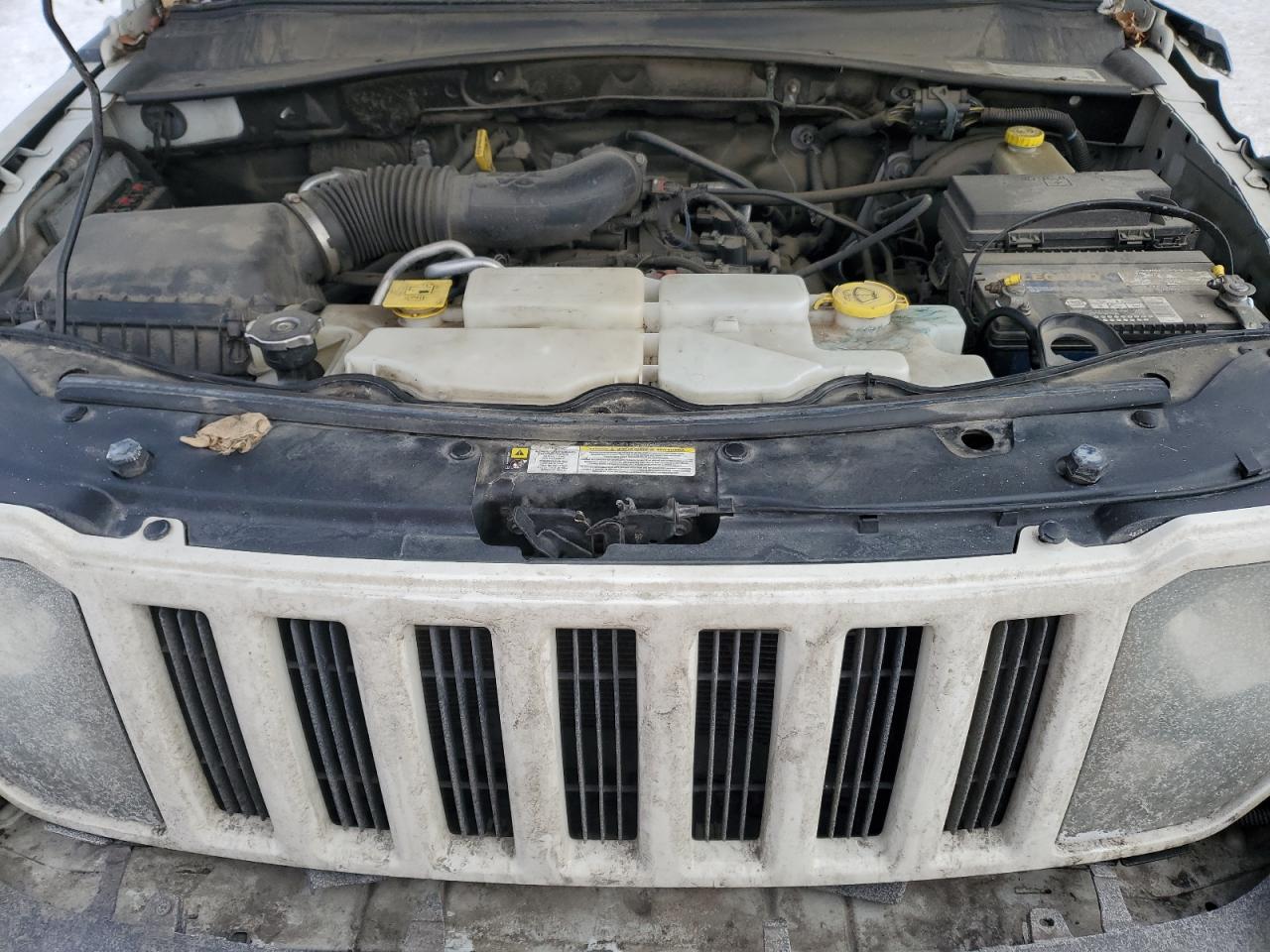 2010 Jeep Liberty (North America) - Image 13