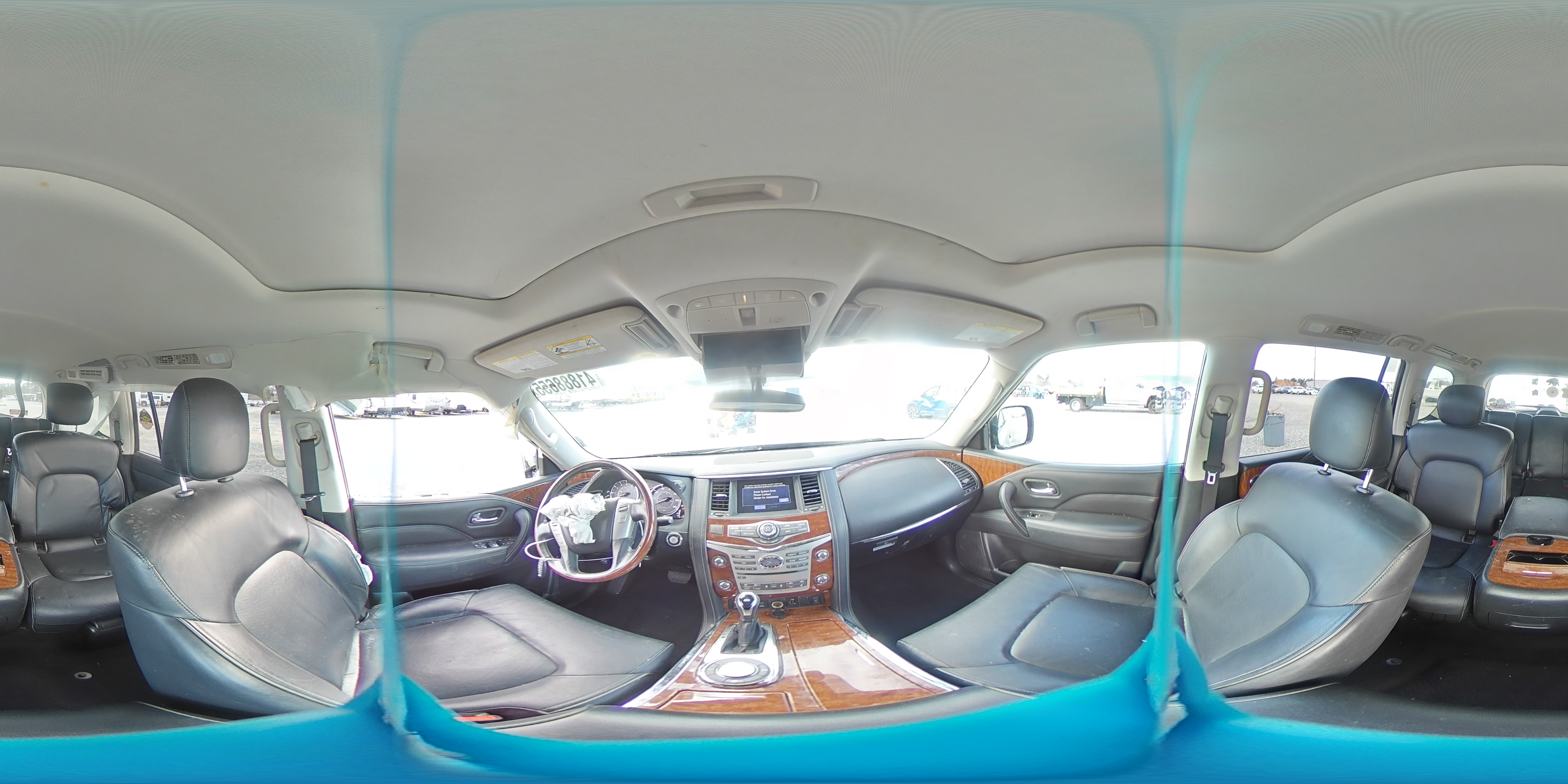 2019 Infiniti QX80 - Image 13