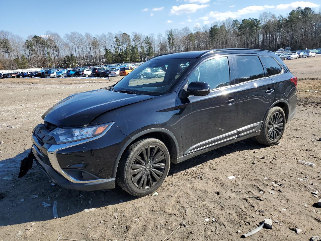 2020 Mitsubishi Outlander - Image 1