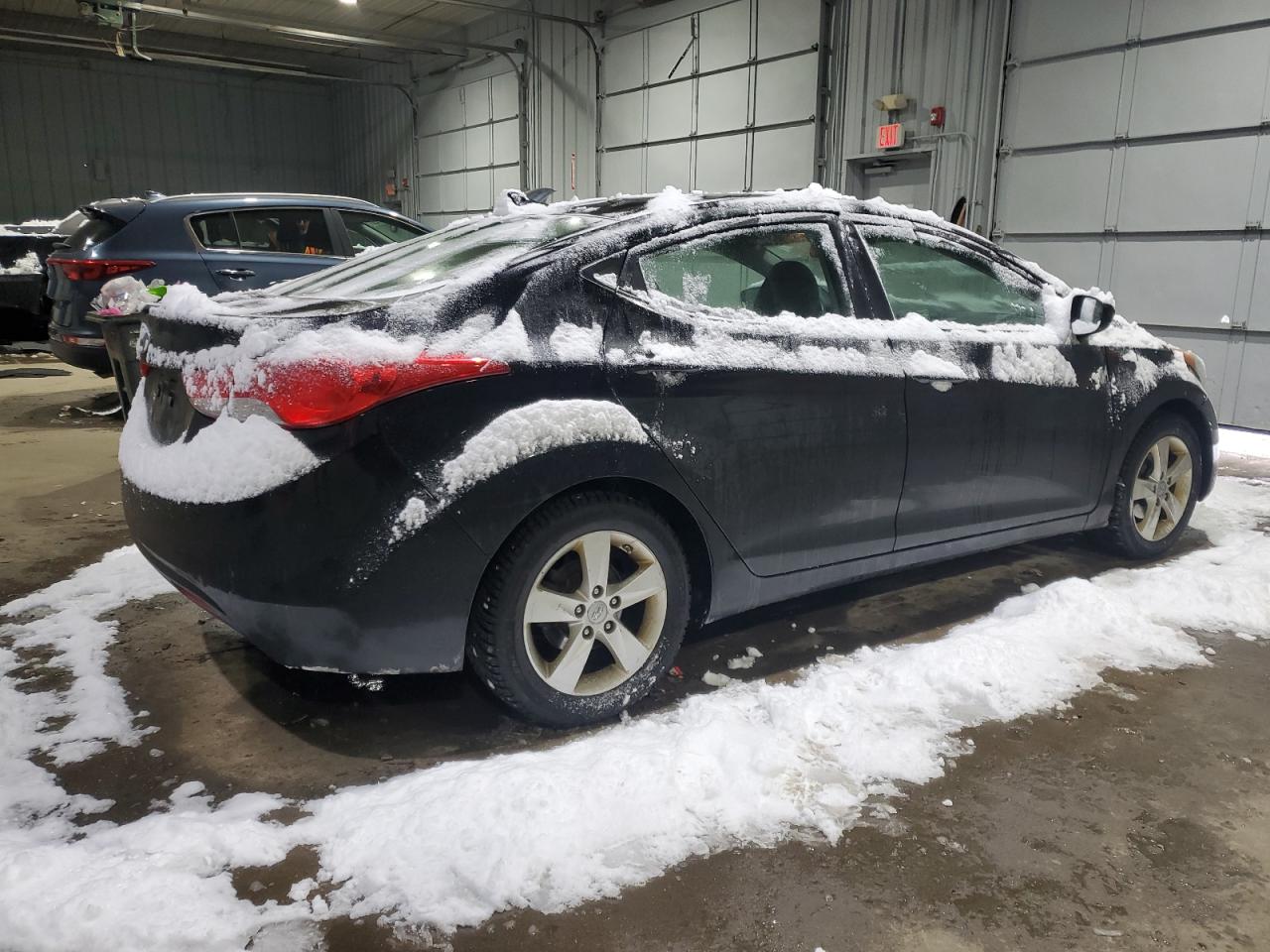 2012 Hyundai Elantra - Image 3