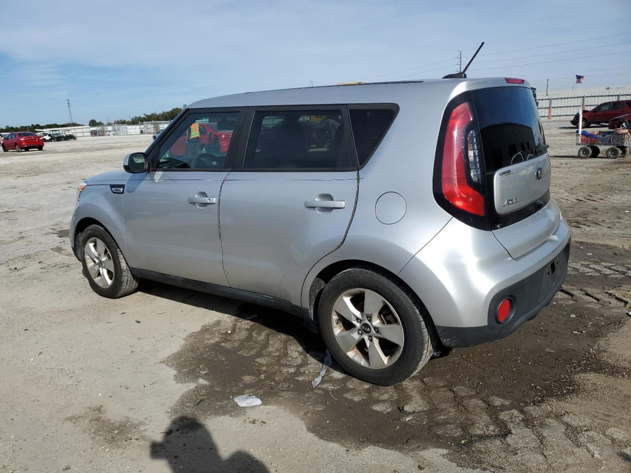 2019 Kia Soul - Image 2